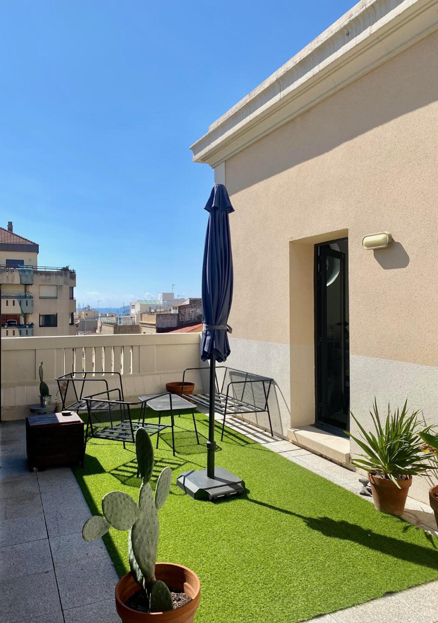 Ferienwohnung Stunning & Modern Penthouse - Rambla - City Centre Tarragona Exterior foto